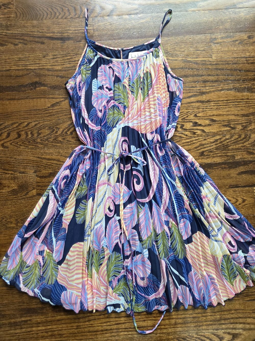 Nicole Miller Floral Pleated Sundress With Belt Gorgeous Pattern